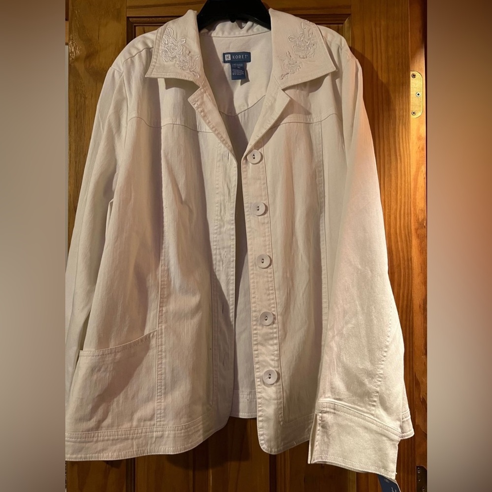 New Koret White Jacket